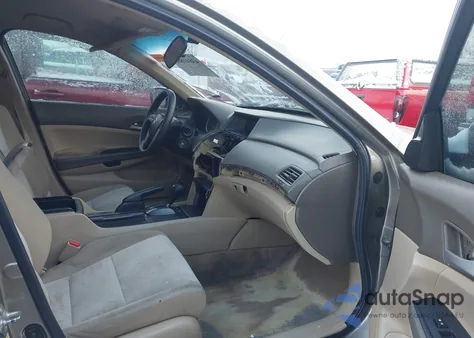 2010 Honda Accord 2.4 Lx-P из США, поврежденный, VIN 1HGCP2F45AA005044